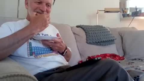 Rusty online show from October 9, 12:54 pm