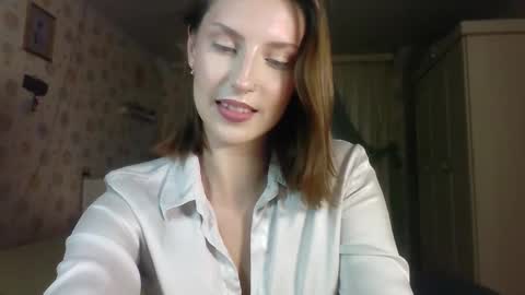 ruxashade online show from September 25, 2:13 pm