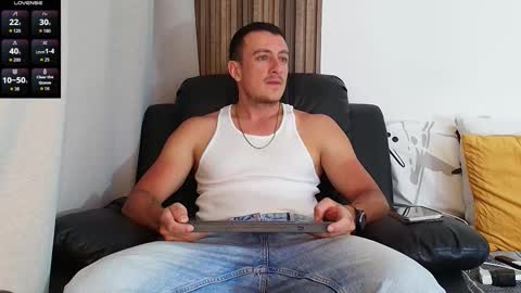 Sr Coast online show from March 28, 11:06 pm