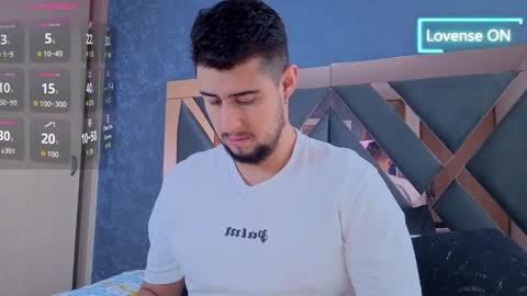 R Y A N online show from October 17, 12:09 pm