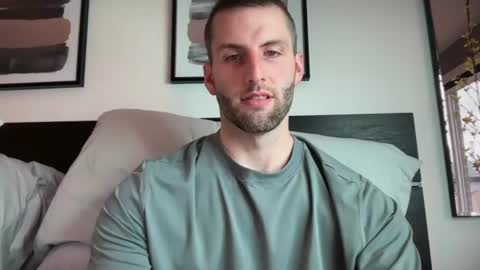 Ryan  Chad online show from June 22, 3:52 pm