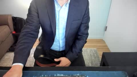 Ryan in NYC online show from March 10, 6:23 pm