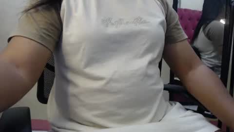 rylle_asian online show from February 13, 9:45 am