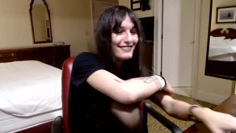 sabinewinters online show from May 31, 1:26 am