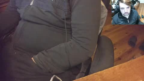 1141323  my Lord Mister Max   moms treasure online show from October 15, 11:48 pm