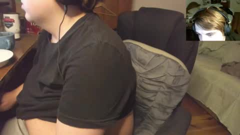 1141323  my Lord Mister Max   moms treasure online show from December 4, 2:00 am