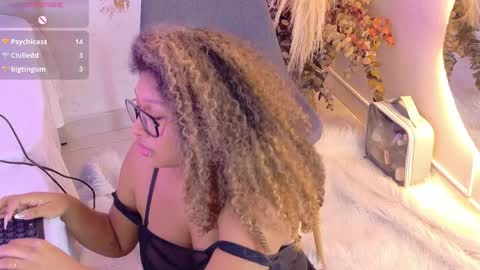 sabrina_lafaux_cr online show from April 8, 9:18 pm