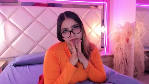 sabrinaleblanc online show from May 5, 1:50 pm