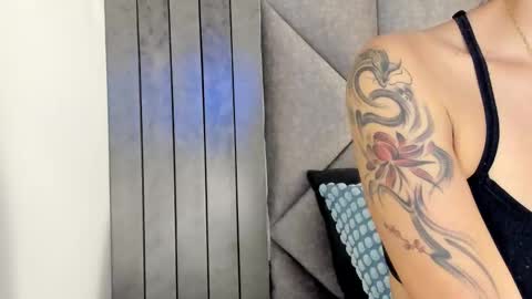 S A B R I N A  online show from February 12, 7:28 pm