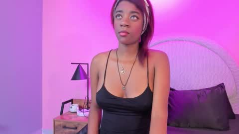 sabrinna_jones online show from February 25, 3:43 am