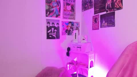 Ig  online show from September 20, 12:19 pm