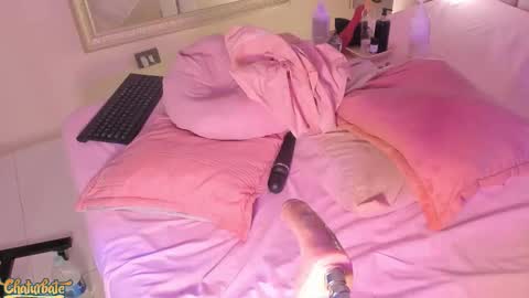 Mara online show from December 3, 5:30 am