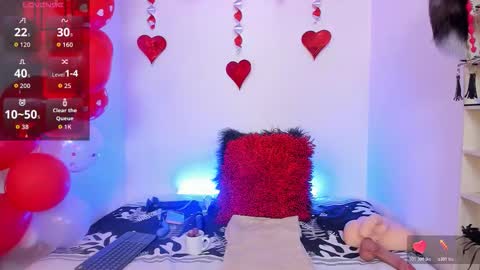   online show from February 15, 7:51 am