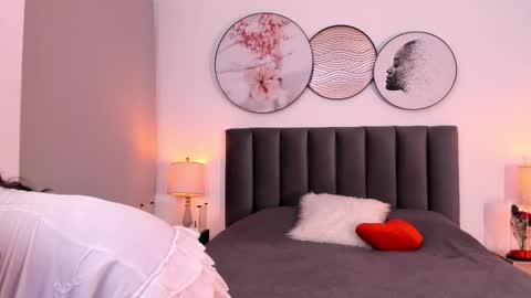 Sahara Garcia online show from September 15, 8:54 pm