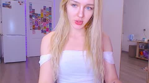 Sofia online show from February 1, 10:18 pm