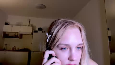 Snapshot of sailormoon666_ chatting on September 19, 9:07 pm Sofia online show from September 19, 9:07 pm