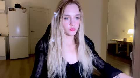 Snapshot of sailormoon666_ chatting on October 17, 10:47 pm Sofia online show from October 17, 10:47 pm