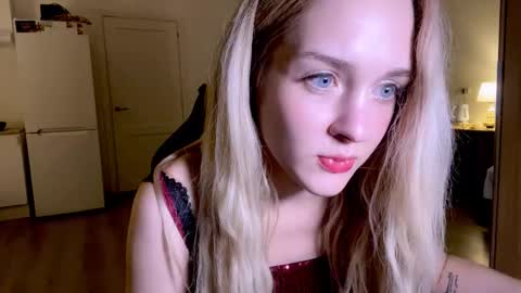 Snapshot of sailormoon666_ chatting on October 20, 10:37 pm Sofia online show from October 20, 10:37 pm