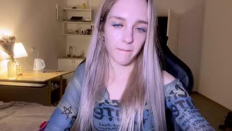 Snapshot of sailormoon666_ chatting on February 21, 6:26 pm Sofia online show from February 21, 6:26 pm