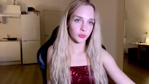 Snapshot of sailormoon666_ chatting on October 19, 8:02 pm Sofia online show from October 19, 8:02 pm
