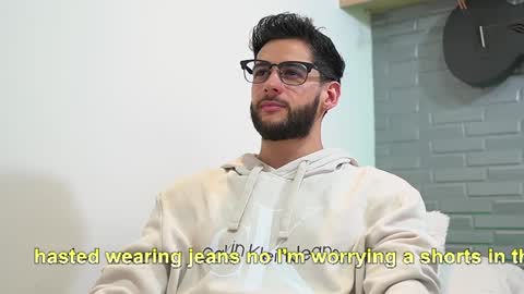 saimon  online show from February 24, 9:20 pm