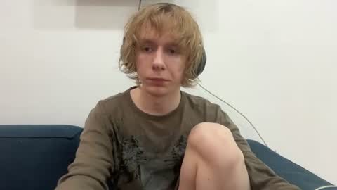 saintfawn online show from August 3, 4:24 pm