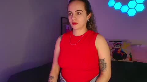 sairy_ online show from April 7, 1:29 am