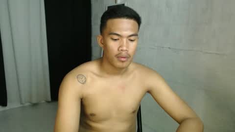 Taylor online show from December 18, 6:14 pm