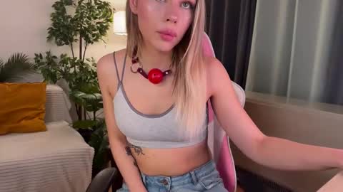 Kate online show from January 17, 6:17 pm