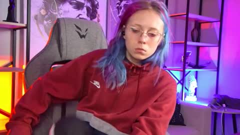 sakurabliss online show from December 16, 5:47 am