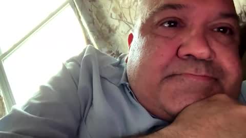 sal32469 online show from April 13, 12:42 pm