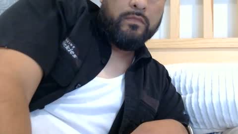 sal cumplaciente online show from June 19, 5:19 pm