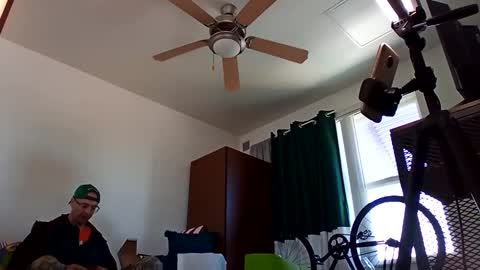 Snapshot of salis1981 chatting on February 18, 6:58 pm salis1981 online show from February 18, 6:58 pm