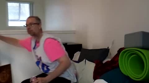 Snapshot of salis1981 chatting on March 5, 5:08 pm salis1981 online show from March 5, 5:08 pm