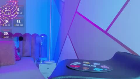 miss Sally online every night from 1am to 8am  Colombia time online show from March 12, 12:09 pm