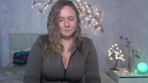 Sally online show from March 26, 6:40 am