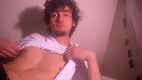 salmonman1305 online show from February 8, 8:52 am