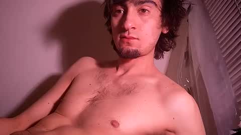 salmonman1305 online show from March 6, 9:47 am