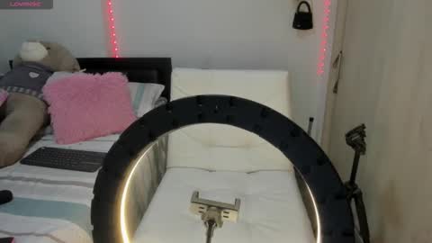 Salome online show from November 5, 6:32 pm