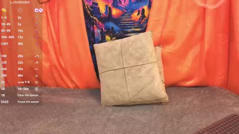 Snapshot of salome_cruxx chatting on October 5, 12:57 pm salome_cruxx online show from October 5, 12:57 pm