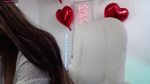 salome_drasin online show from March 9, 2:21 pm