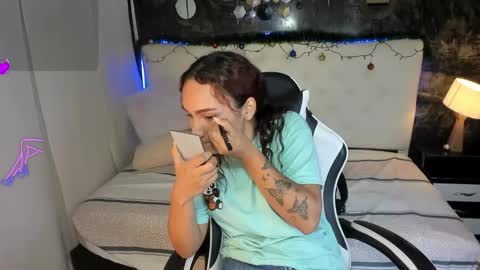 Salome online show from January 9, 8:25 pm