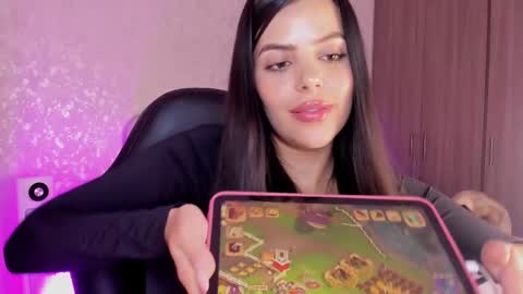 Snapshot of salomee_11 chatting on February 20, 6:39 am salo online show from February 20, 6:39 am