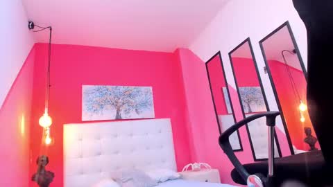 Snapshot of salomee_foxx_ chatting on October 22, 9:16 pm Salome online show from October 22, 9:16 pm