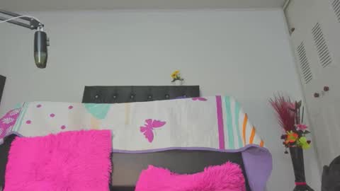 martina online show from April 9, 2:59 am