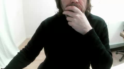 Saltimbanquier  Salt  ou  Banquier  online show from December 9, 7:28 am