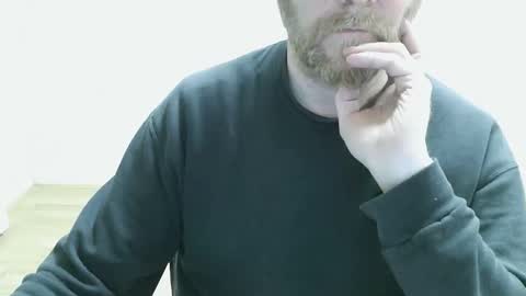 Saltimbanquier  Salt  ou  Banquier  online show from March 9, 9:41 pm