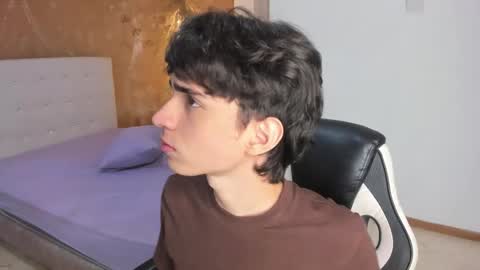 salvatore  online show from March 8, 9:30 pm