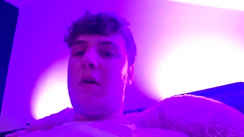 sam618072 online show from June 21, 5:52 pm