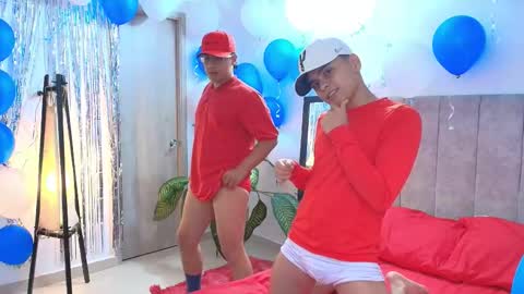 sam_tnt9 online show from March 15, 2:05 am